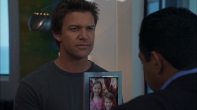 The_Glades_S01E05_mkv0134.jpg