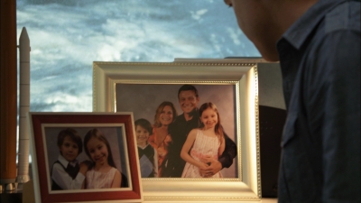 The_Glades_S01E05_mkv0665.jpg