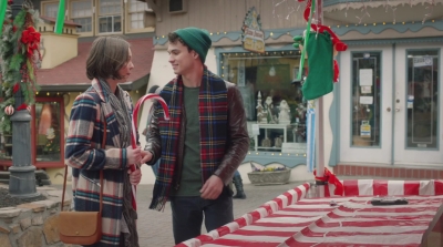 A_Taste_Of_Christmas_mp46274.jpg