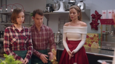 A_Taste_Of_Christmas_mp47805.jpg