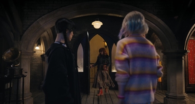Wednesday_S01E01_mp41180.jpg