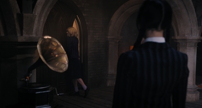 Wednesday_S01E07_mp40427.jpg