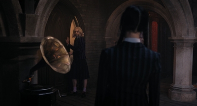 Wednesday_S01E07_mp40428.jpg