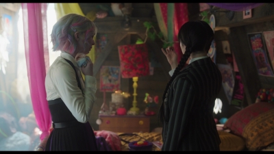 Wednesday_S02E02_mkv3960.jpg