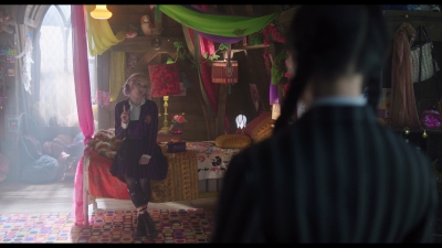 Wednesday_S02E02_mkv3990.jpg