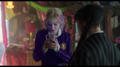 Wednesday_S02E02_mkv4013.jpg