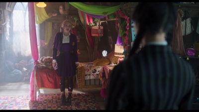 Wednesday_S02E02_mkv4046.jpg