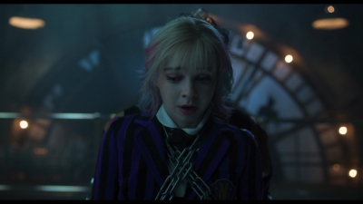 Wednesday_S02E02_mkv5792.jpg