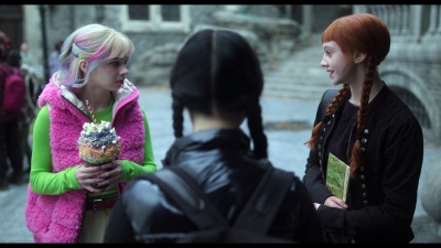 Wednesday_S02E03_mkv7630.jpg