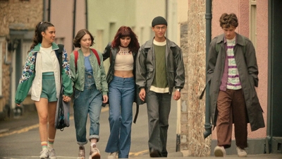 A_Good_Girls_Guide_to_Murder_S01E01_mkv0117.jpg