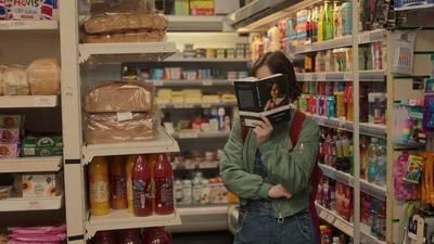 A_Good_Girls_Guide_to_Murder_S01E01_mkv0126.jpg