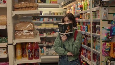 A_Good_Girls_Guide_to_Murder_S01E01_mkv0127.jpg