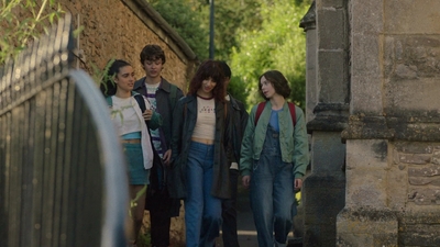 A_Good_Girls_Guide_to_Murder_S01E01_mkv0218.jpg