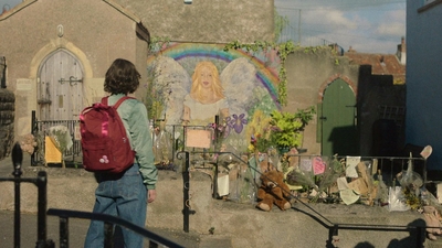 A_Good_Girls_Guide_to_Murder_S01E01_mkv0230.jpg
