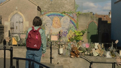 A_Good_Girls_Guide_to_Murder_S01E01_mkv0231.jpg
