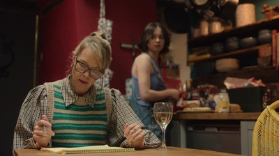A_Good_Girls_Guide_to_Murder_S01E01_mkv0283.jpg