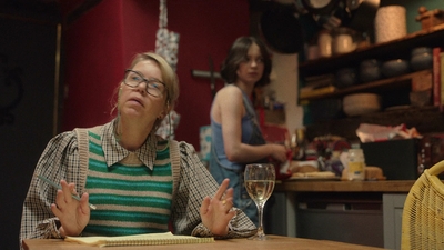 A_Good_Girls_Guide_to_Murder_S01E01_mkv0285.jpg