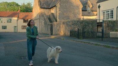 A_Good_Girls_Guide_to_Murder_S01E01_mkv0310.jpg