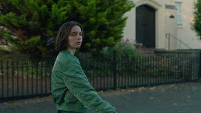 A_Good_Girls_Guide_to_Murder_S01E01_mkv0340.jpg