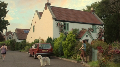 A_Good_Girls_Guide_to_Murder_S01E01_mkv0559.jpg