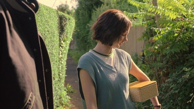 A_Good_Girls_Guide_to_Murder_S01E01_mkv0602.jpg