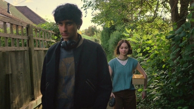 A_Good_Girls_Guide_to_Murder_S01E01_mkv0609.jpg