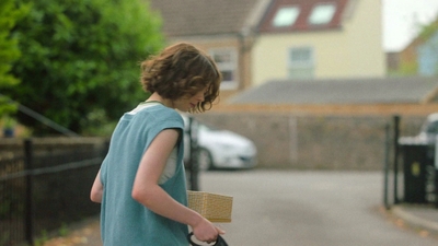 A_Good_Girls_Guide_to_Murder_S01E01_mkv0716.jpg