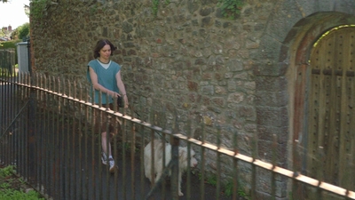 A_Good_Girls_Guide_to_Murder_S01E01_mkv0725.jpg