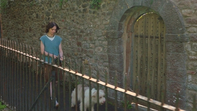 A_Good_Girls_Guide_to_Murder_S01E01_mkv0726.jpg
