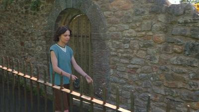 A_Good_Girls_Guide_to_Murder_S01E01_mkv0728.jpg