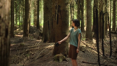 A_Good_Girls_Guide_to_Murder_S01E01_mkv0774.jpg