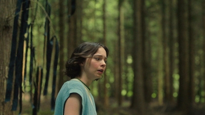 A_Good_Girls_Guide_to_Murder_S01E01_mkv0866.jpg