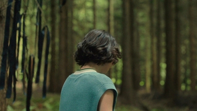 A_Good_Girls_Guide_to_Murder_S01E01_mkv0867.jpg