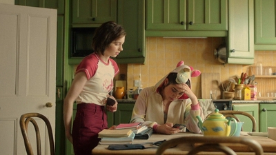 A_Good_Girls_Guide_to_Murder_S01E01_mkv1090.jpg
