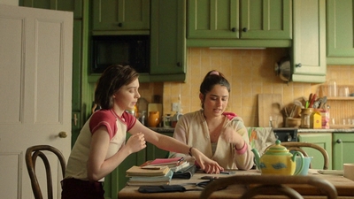 A_Good_Girls_Guide_to_Murder_S01E01_mkv1189.jpg