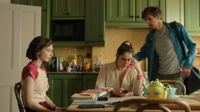 A_Good_Girls_Guide_to_Murder_S01E01_mkv1191.jpg
