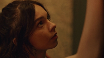 A_Good_Girls_Guide_to_Murder_S01E01_mkv1287.jpg
