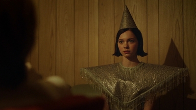 A_Good_Girls_Guide_to_Murder_S01E01_mkv1616.jpg