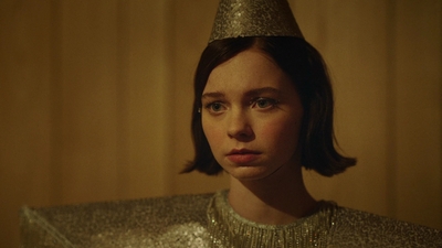 A_Good_Girls_Guide_to_Murder_S01E01_mkv1737.jpg
