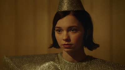 A_Good_Girls_Guide_to_Murder_S01E01_mkv1788.jpg