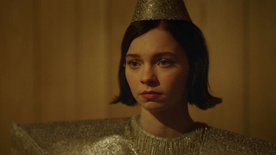 A_Good_Girls_Guide_to_Murder_S01E01_mkv1802.jpg