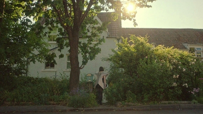 A_Good_Girls_Guide_to_Murder_S01E01_mkv2018.jpg