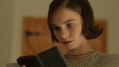 A_Good_Girls_Guide_to_Murder_S01E01_mkv2253.jpg