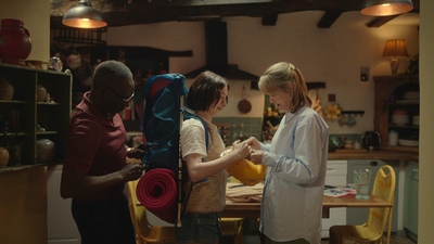 A_Good_Girls_Guide_to_Murder_S01E02_mkv3203.jpg