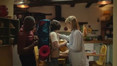 A_Good_Girls_Guide_to_Murder_S01E02_mkv3204.jpg