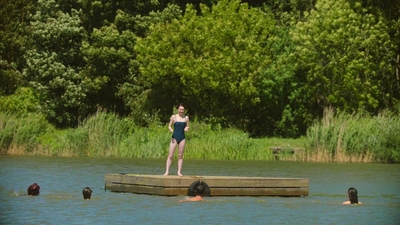 A_Good_Girls_Guide_to_Murder_S01E02_mkv3542.jpg