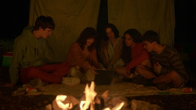 A_Good_Girls_Guide_to_Murder_S01E02_mkv3642.jpg