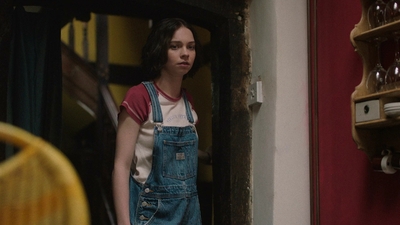A_Good_Girls_Guide_to_Murder_S01E02_mkv4120.jpg