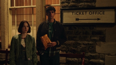 A_Good_Girls_Guide_to_Murder_S01E02_mkv4459.jpg