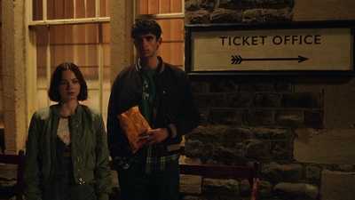 A_Good_Girls_Guide_to_Murder_S01E02_mkv4462.jpg